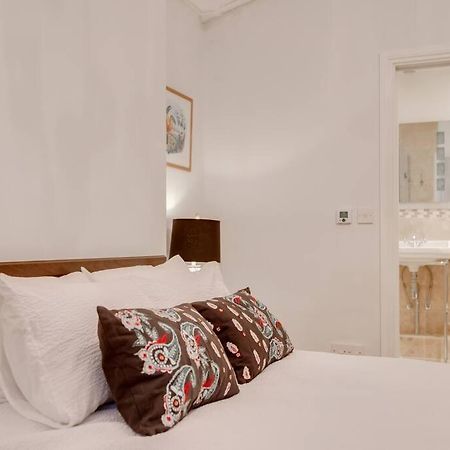 Princes Villa - Large Fully Self Contained Flat, 5 Minutes From The Sea Χέιστινγκς Εξωτερικό φωτογραφία