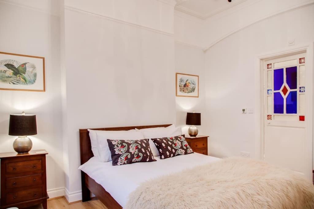 Princes Villa - Large Fully Self Contained Flat, 5 Minutes From The Sea Χέιστινγκς Εξωτερικό φωτογραφία